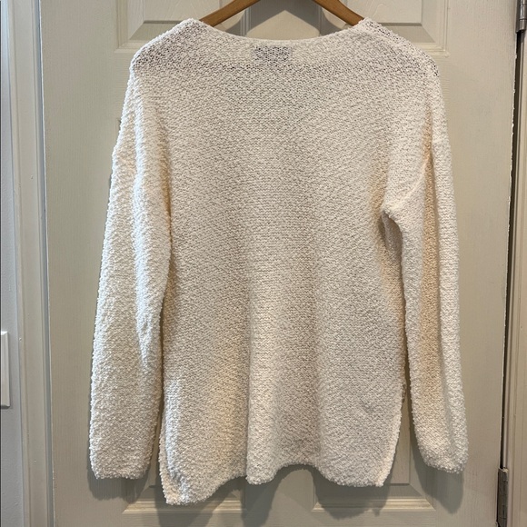 Lightweight Sweater - Picture 3 of 3